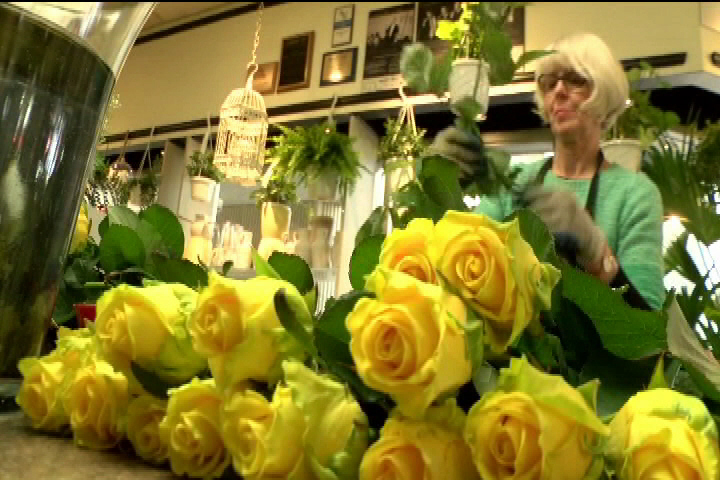 Flower industry hit hard by below seasonal temperatures