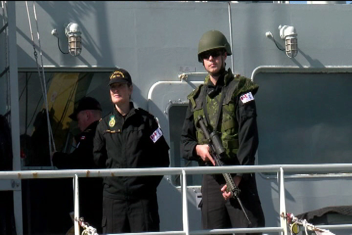 HMCS Saskatoon returns to CFB Esquimalt