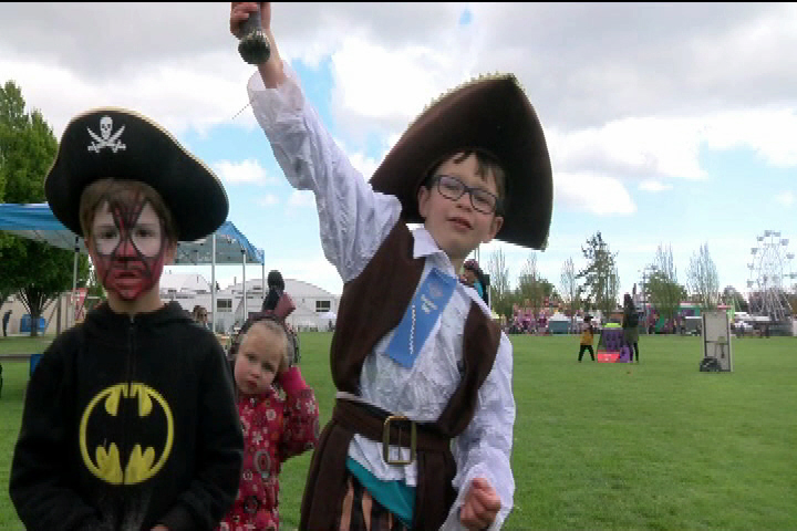 Pirates descend on Esquimalt for Buccaneer Days this weekend