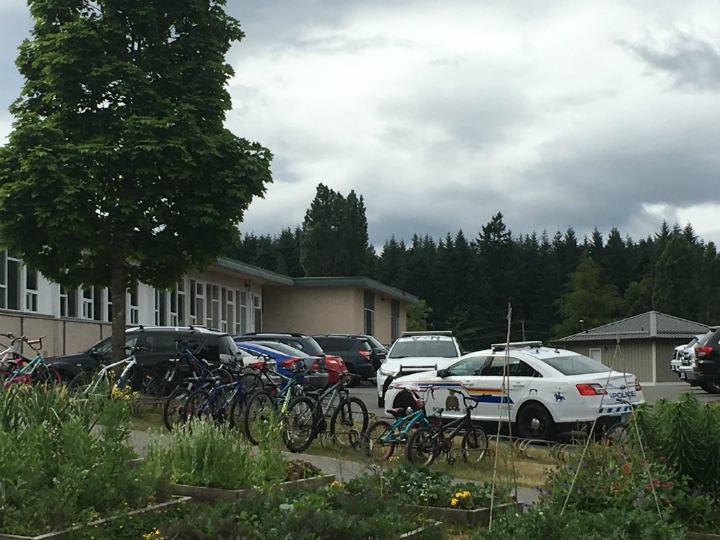 Nanaimo elementary school evacuated due to non-credible threat