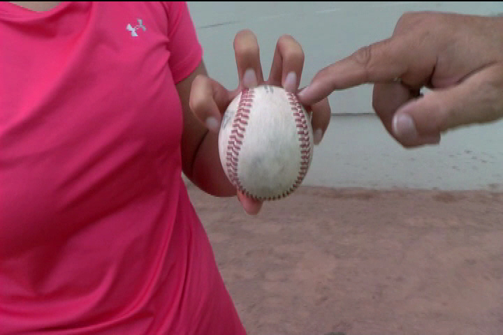 Victoria's newest Harbourcat knuckles down for success on the mound