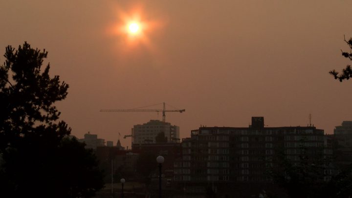 Weather statement warns of heat and possible smoke on Vancouver Island