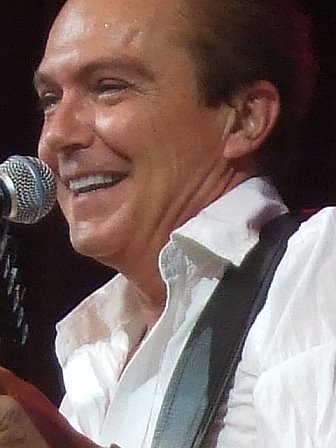 70's teen idol David Cassidy dies at age 67