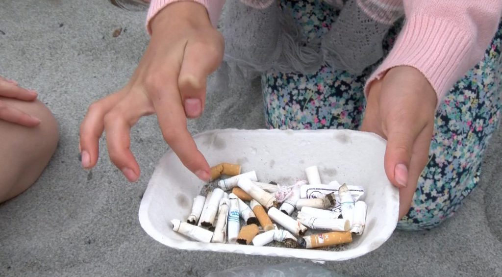 Cigarette butts make up half of plastic waste found on Victoria and Vancouver shorelines: UBC study