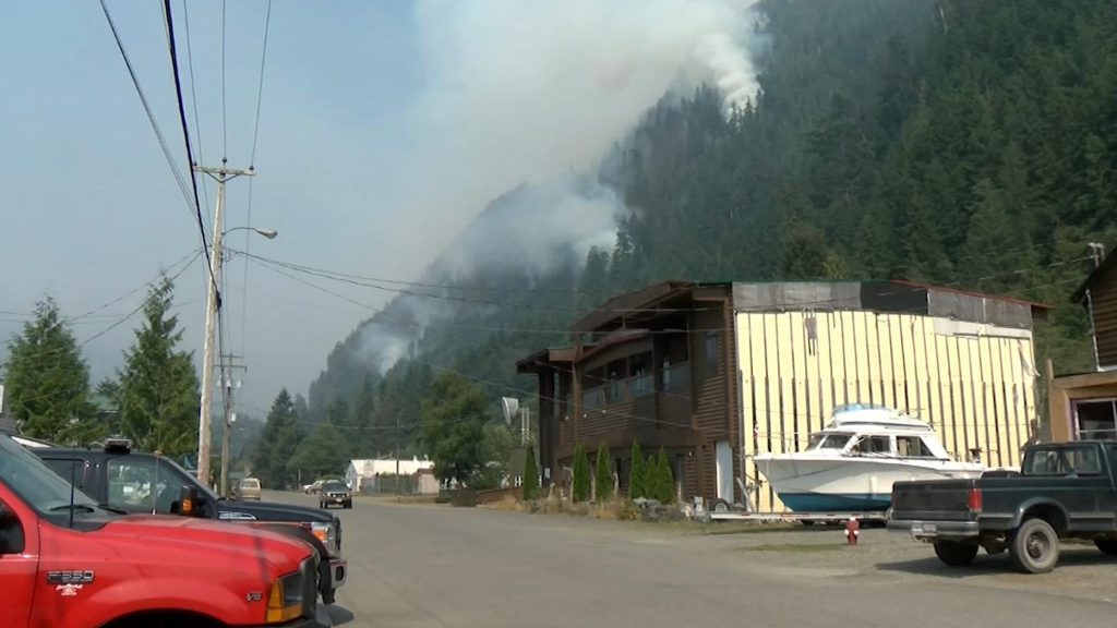 Zeballos evacuees wondering if they'll ever go home after geohazard report released