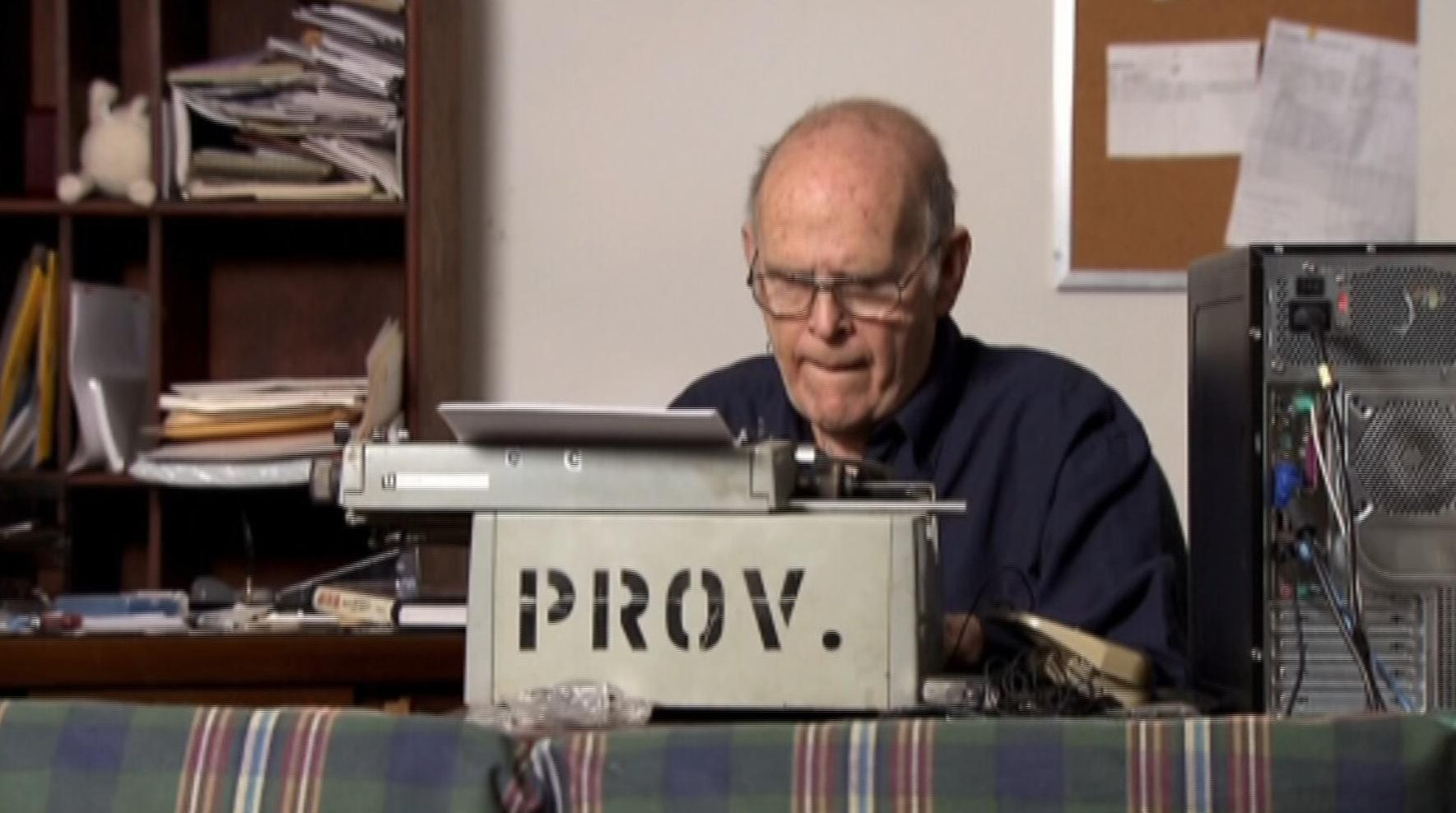 One of Canada's best sports columnists Jim Taylor passes away at his