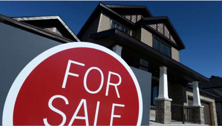 CMHC defends mortgage stress test changes amid calls for loosening rules