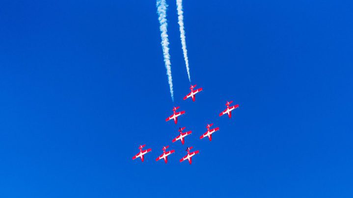 Canadian Force Snowbirds kick off annual spring training in Comox