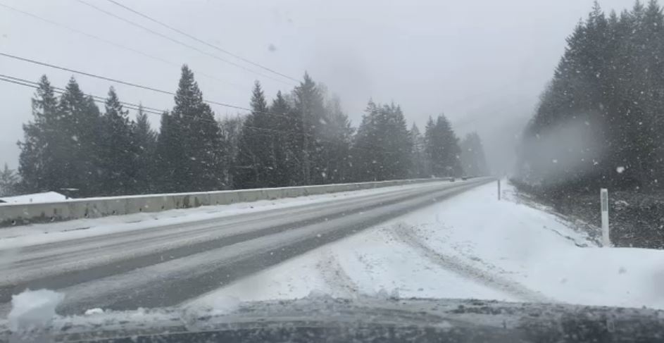 Sooke School District's bus service to Finlayson Arm Road cancelled due to winter weather conditions