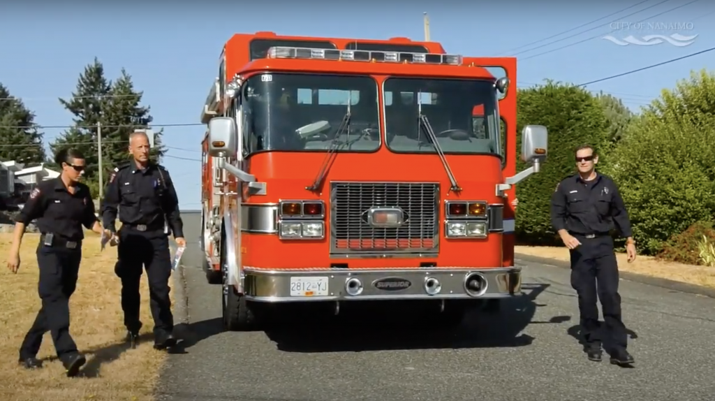 'Smoke alarms save lives': Nanaimo family-of-seven escapes house fire