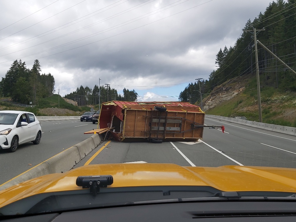 Trailer cleared from northbound lane near Okotoks Road on the Malahat