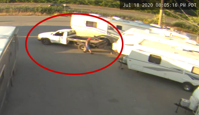 Nanaimo RCMP seeking public's help identifying travel trailer thief (VIDEO)