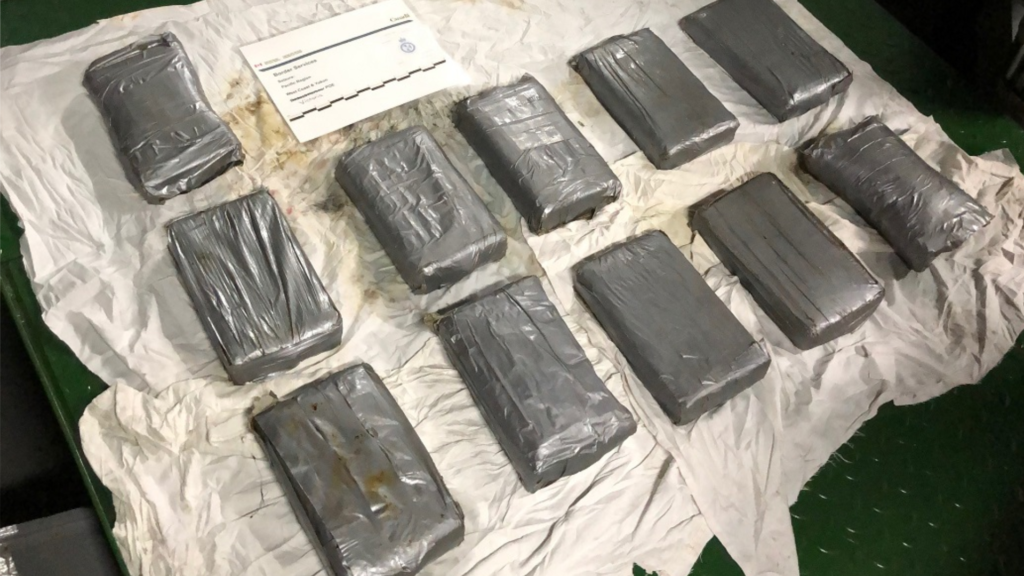 Canadian border service seize 37 pounds of suspected cocaine from vessel near Victoria