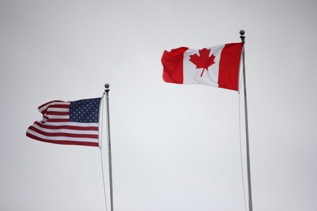 Canada-U.S. land border closure extended another month