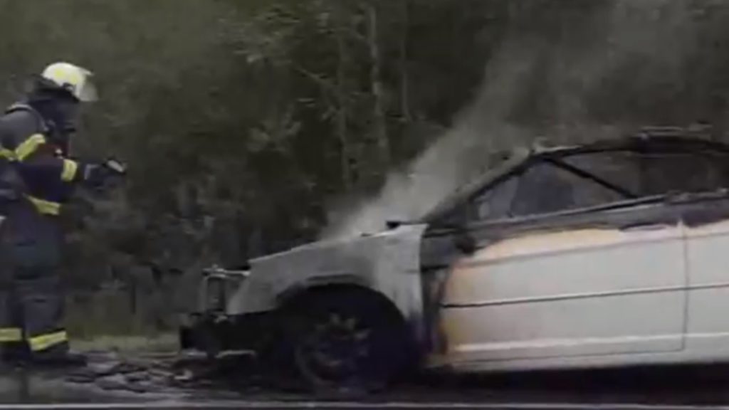 Car fire sparks on side of highway near Mill Bay