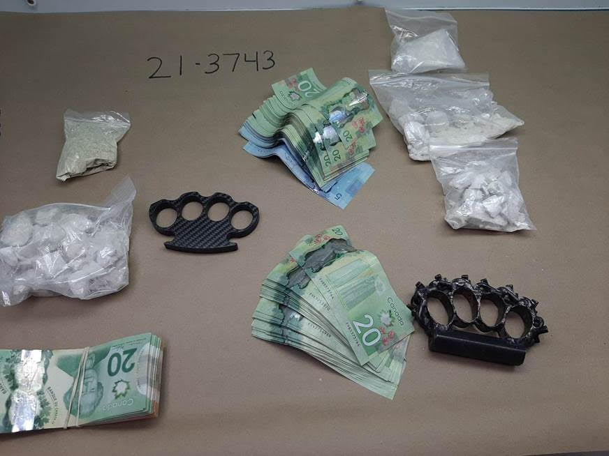 Victoria Police arrest three, seize drugs and cash from temporary housing unit