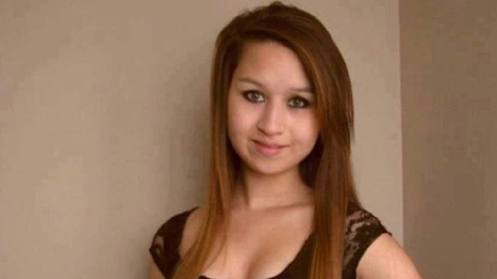 Cash, hard drive, passport hidden in home of Amanda Todd extortion suspect: officer