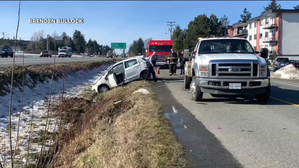 Nanaimo RCMP confirm car in rollover was stolen before driver ran