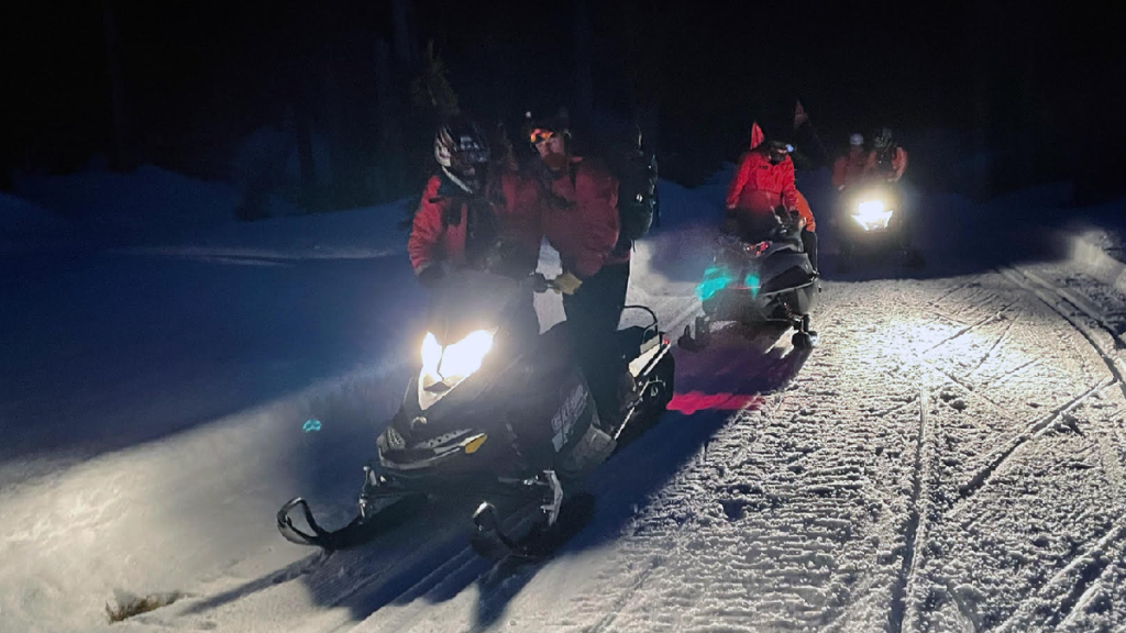 Three snowshoers rescued from Vancouver Island mountain