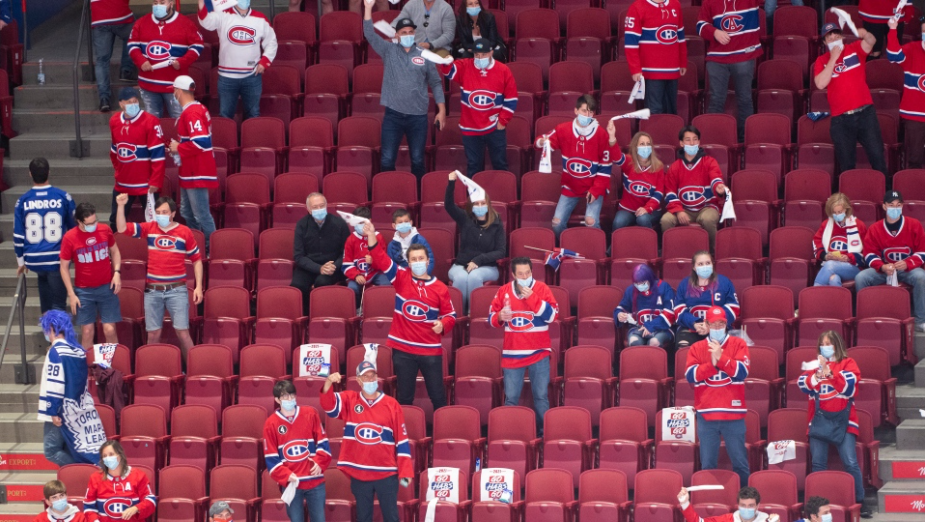 Doug Ford dons Habs jersey after Leafs defeat