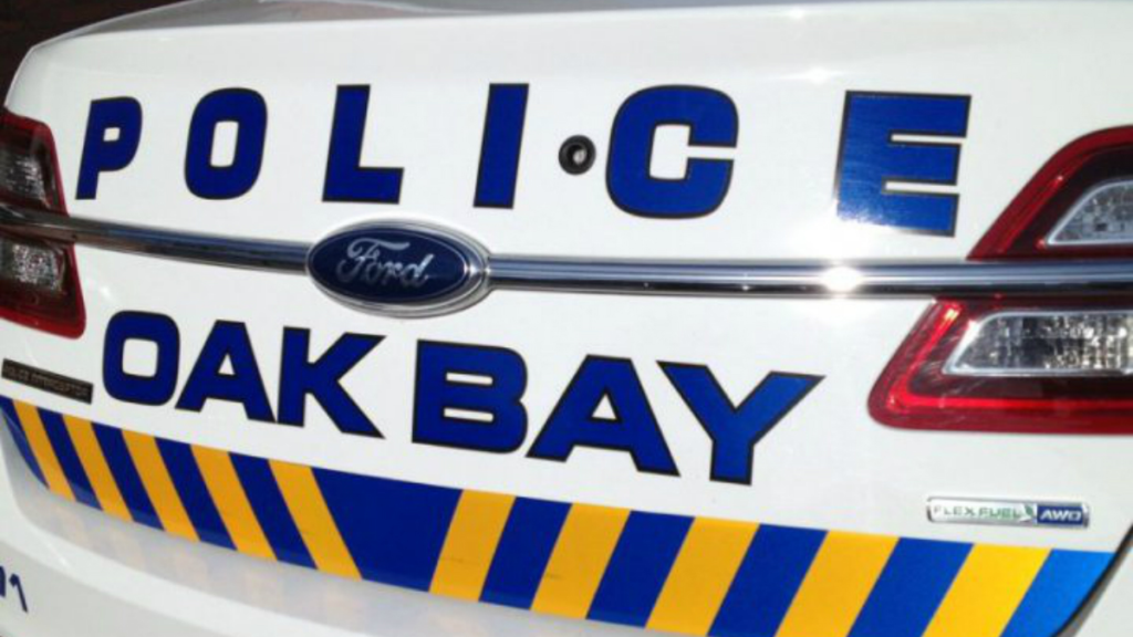 Oak Bay PD find sword on cyclist after being stopped for having no helmet or bike lights