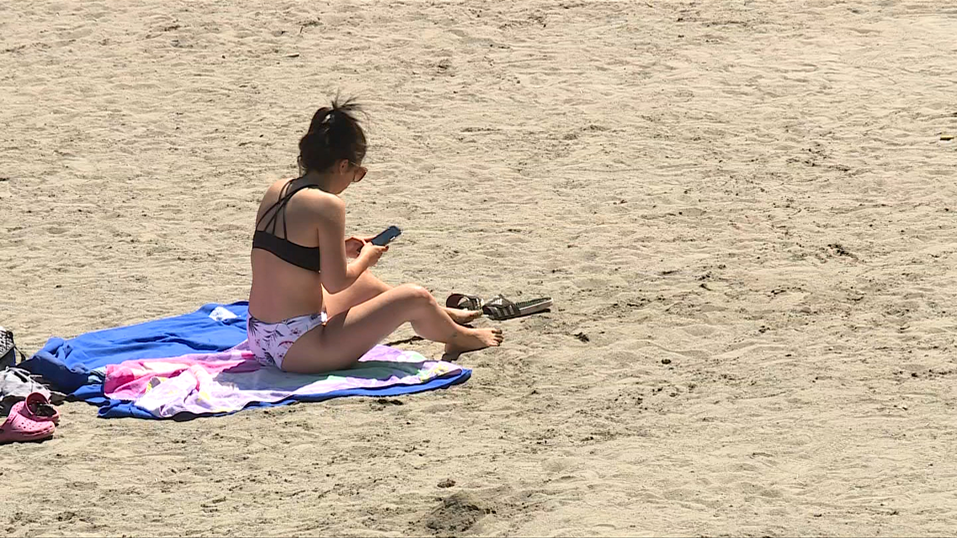 B C Heat Wave Dubbed Dangerous As More Hot Temperatures Expected Monday On Vancouver Island