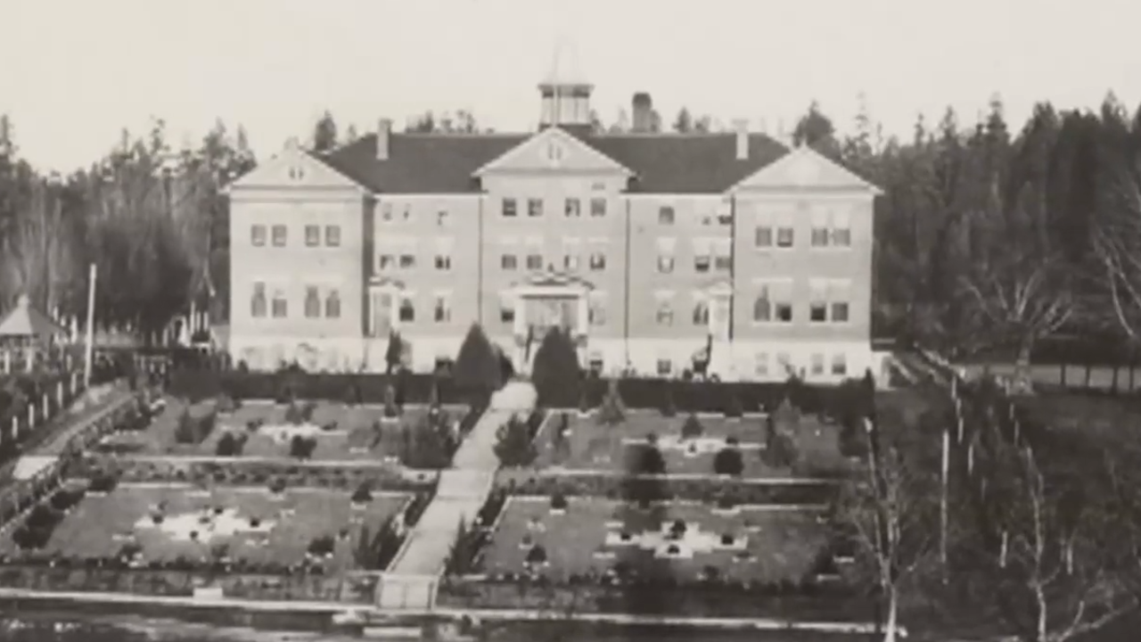 More than 160 unmarked graves confirmed near residential school on