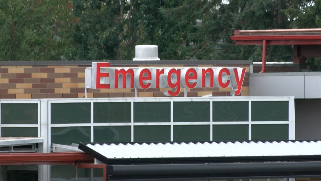 'Everything is becoming kind of logjammed': What it's like inside an ER amid Omicron