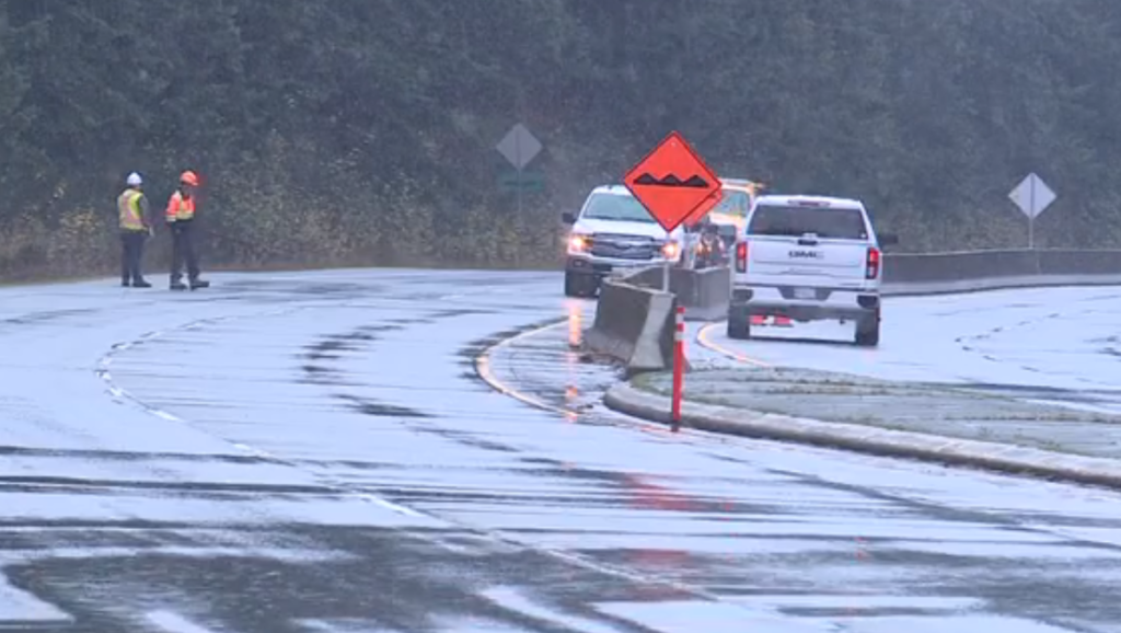 Highway 19 reopens after closure due to sinkhole