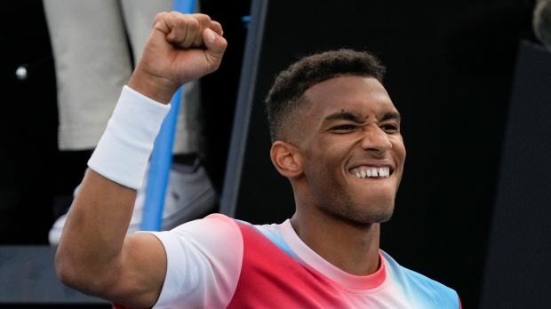 Canada's Auger-Aliassime advances to QF at Australian Open with victory over Cilic