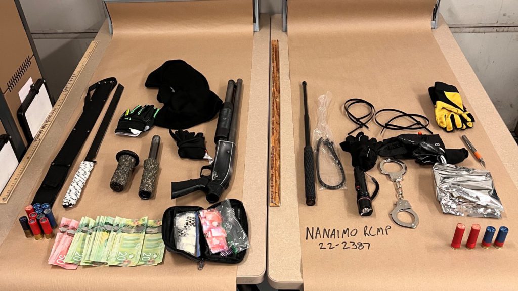 Nanaimo RCMP seize weapons, drugs and homemade explosive device during traffic stop