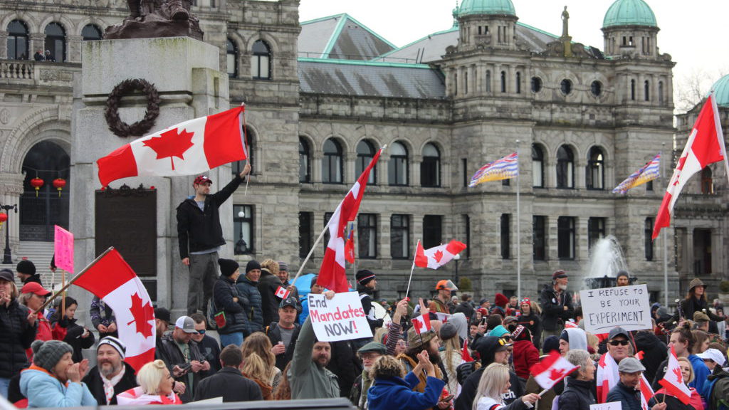 Man accused of damaging vehicles during protest at B.C. Legislature turns himself in: VicPD