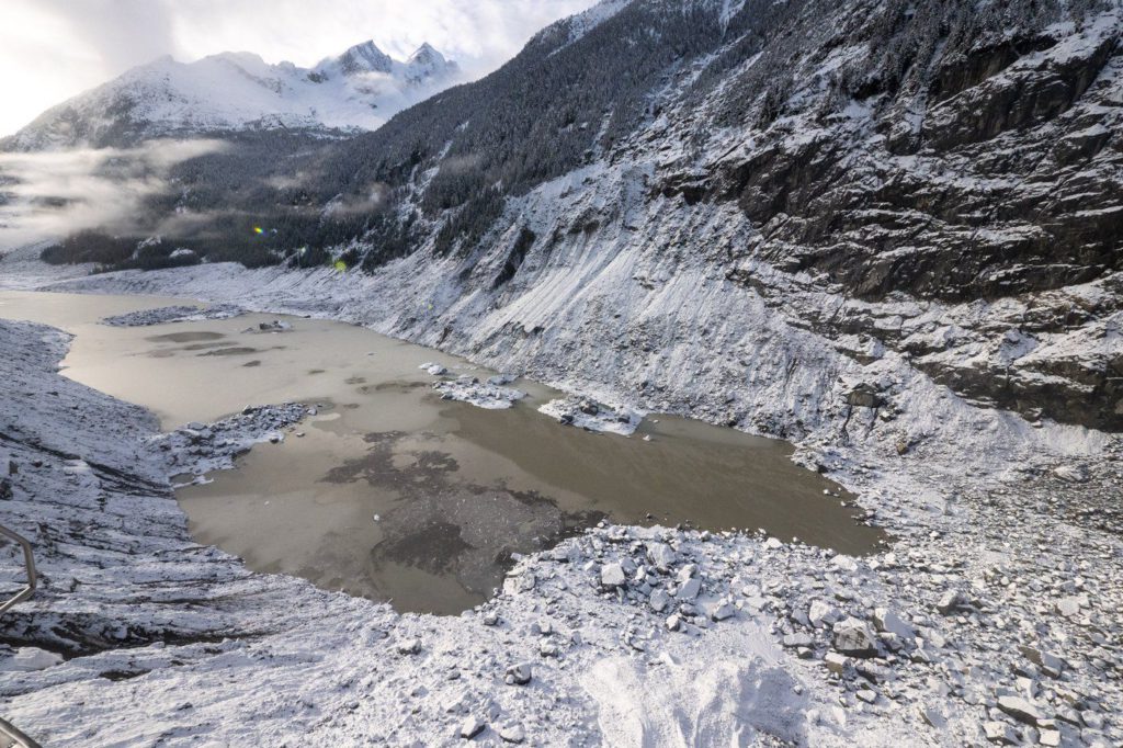 B.C. landslide caused 100-metre high tsunami, set off earthquake scale: study