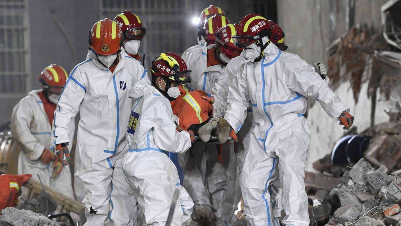 Death Toll Rises To 26 In Central China Building Collapse Death Toll Rises To 26 In Central China Building Collapse