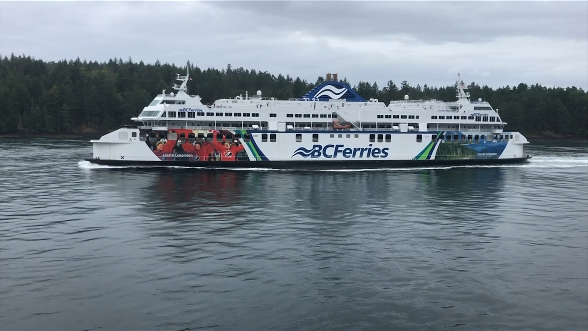 BC Ferries offers 10,000 signing bonus in effort to attract skilled