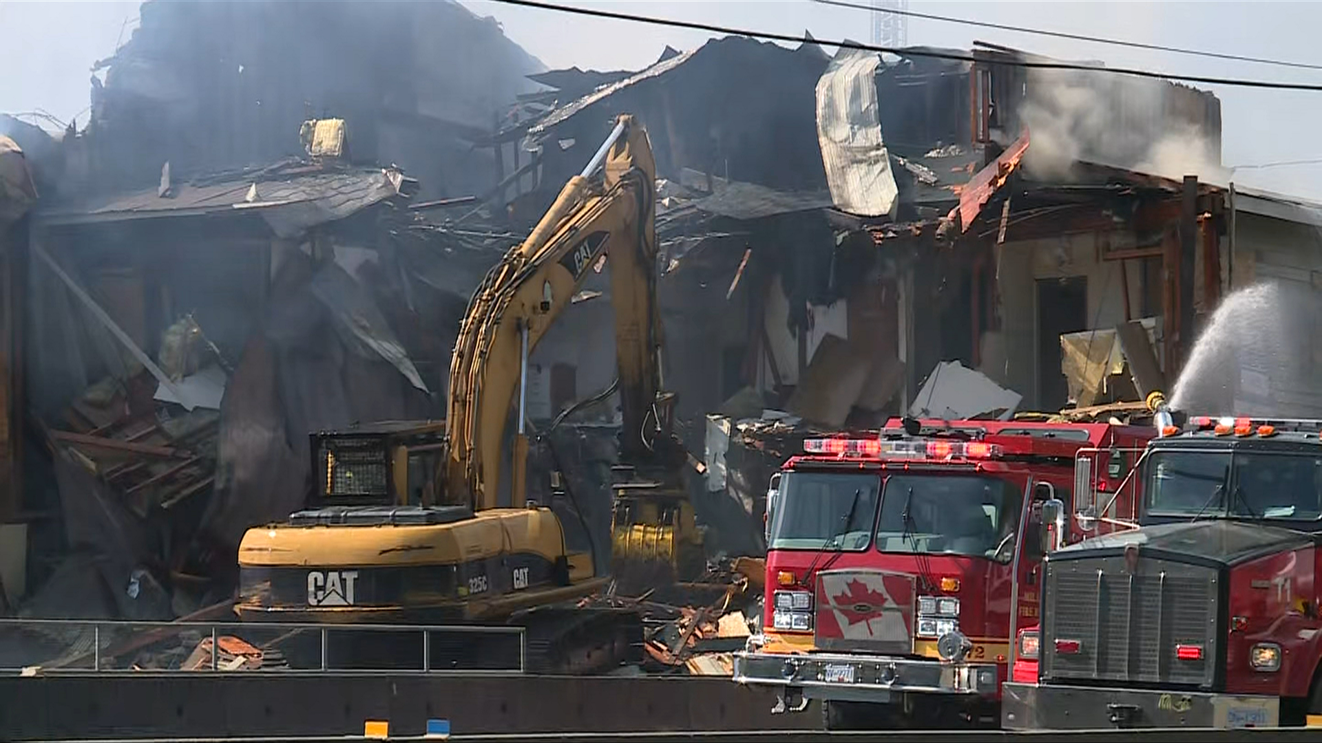 Fire destroys vacant building in Mill Bay, shutting down TransCanada