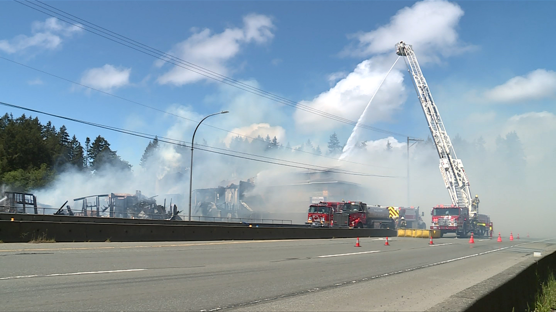 Fire destroys vacant building in Mill Bay, shutting down TransCanada