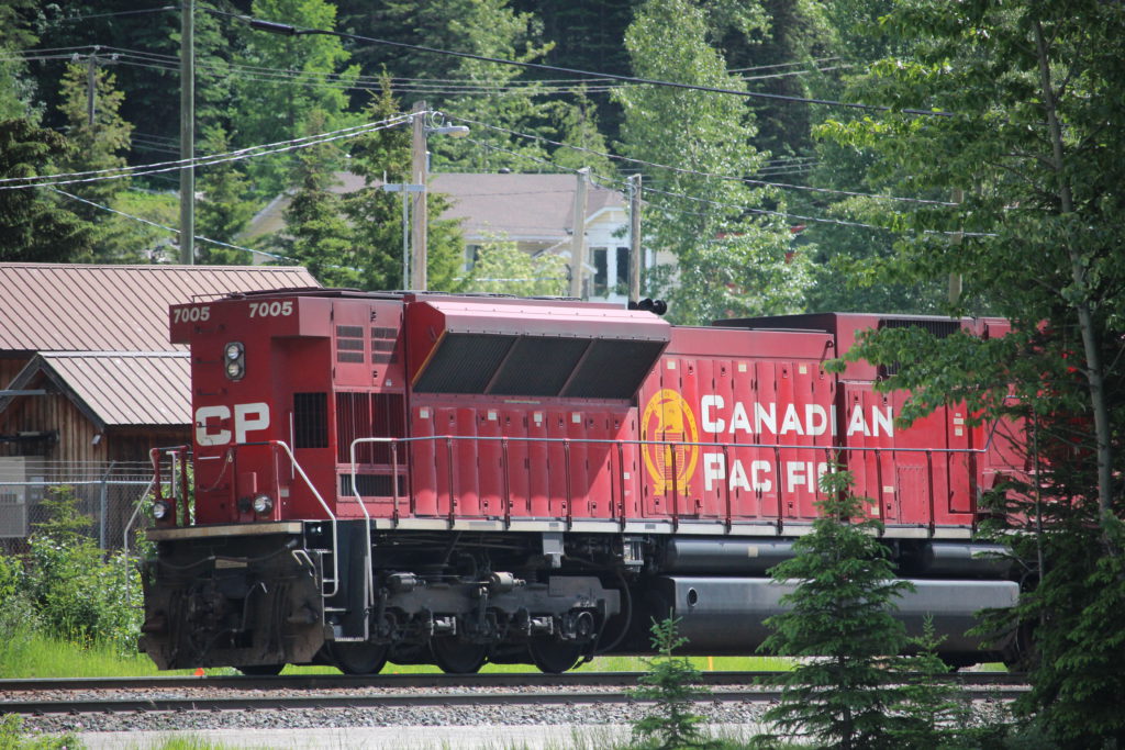 CP-KCS deal wins OK from foreign investment committee in U.S.