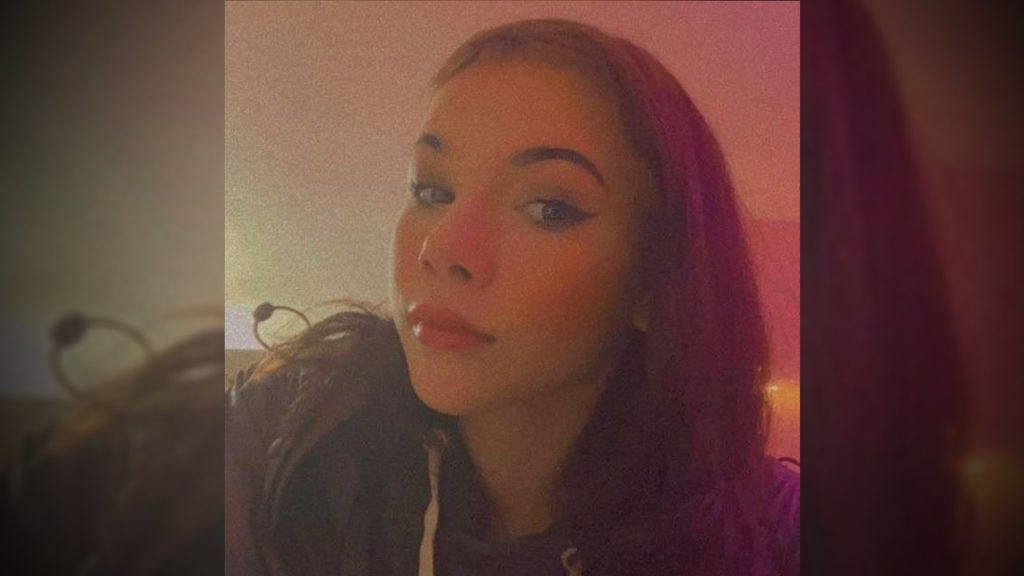 Saanich Police seek public help in search for missing teen