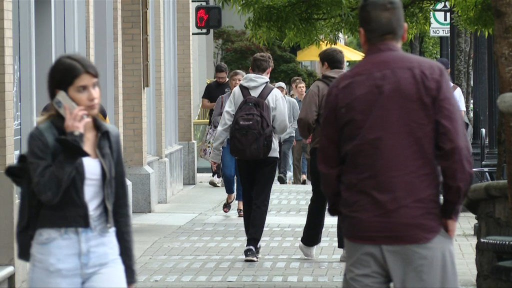 Canada's population growing faster than it has in decades: StatCan