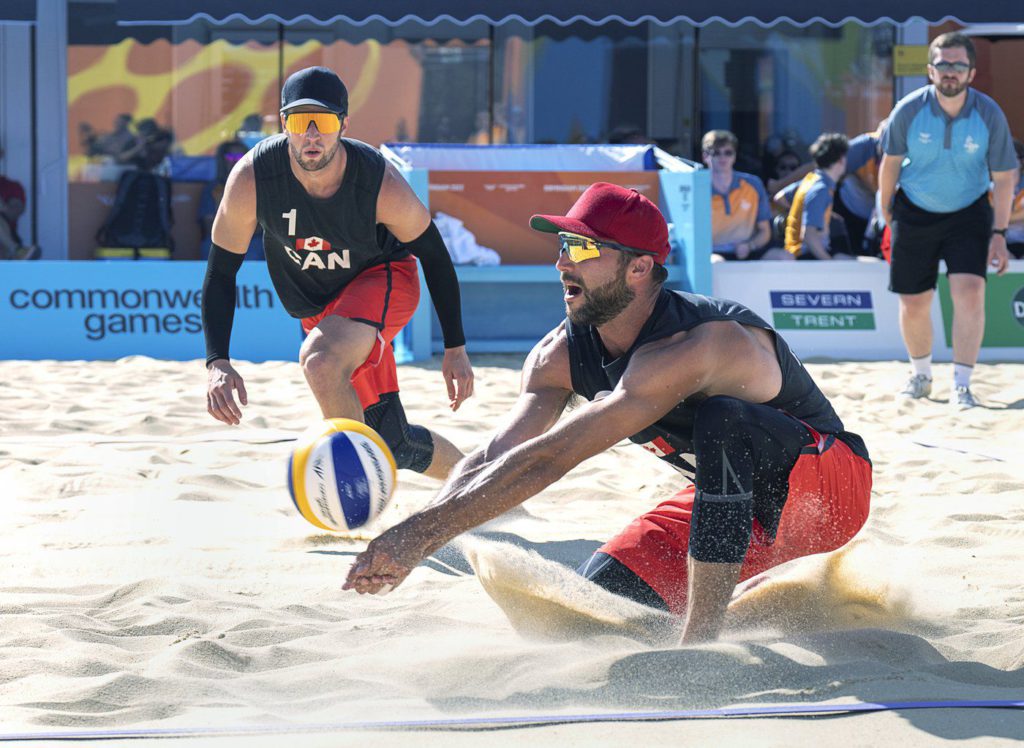 Canada's Schachter, Dearing strike gold at Beach Volleyball Tour Finals