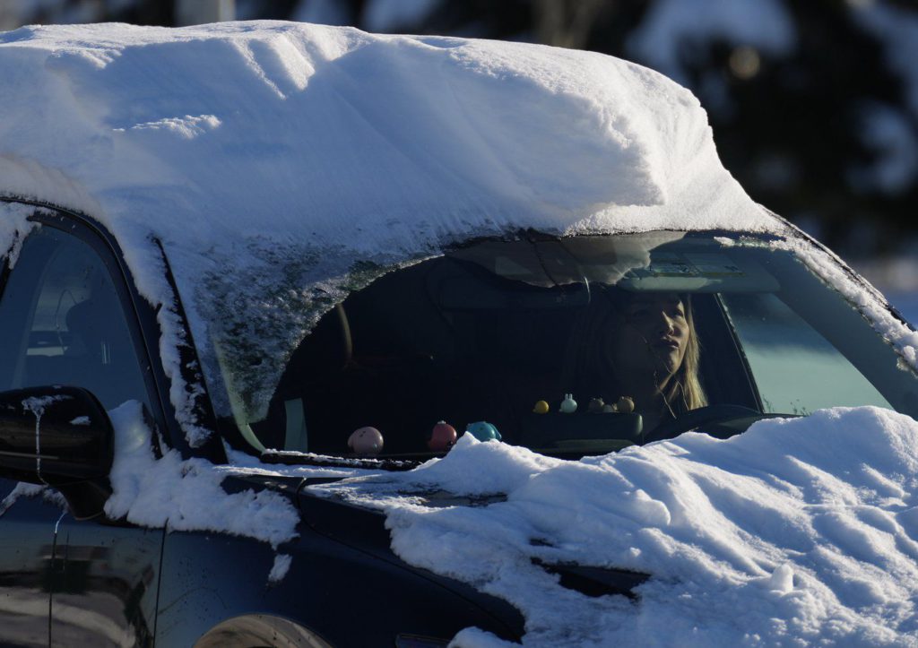 Frigid temperatures ease, but snow, freezing rain, floods bring new risks to B.C.