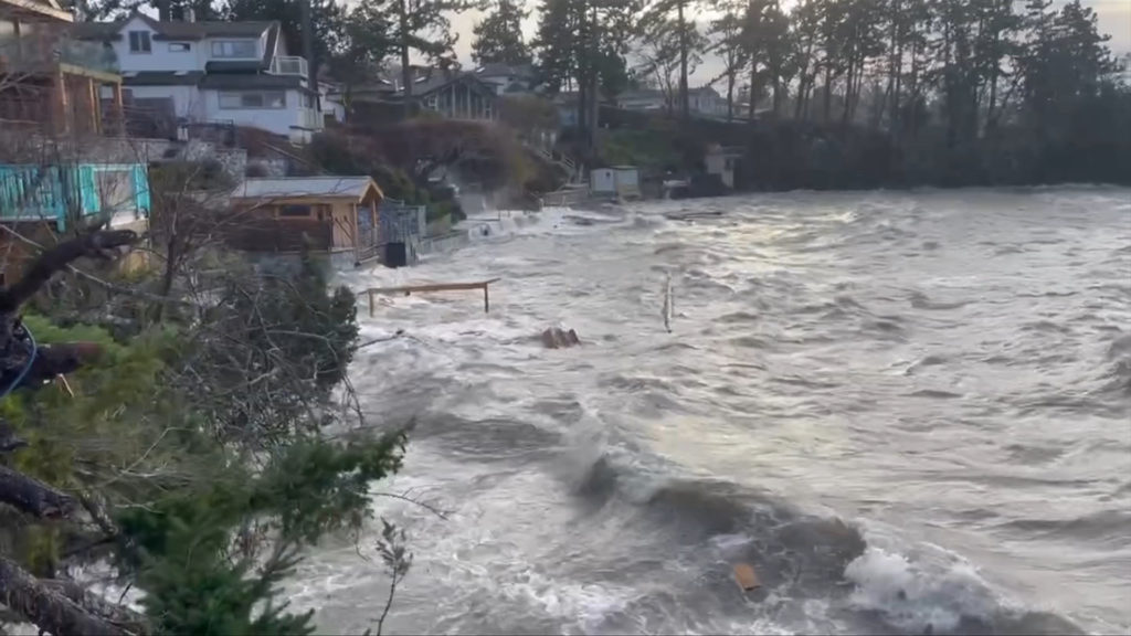 Wind warnings, flood risk issued for parts of Vancouver Island