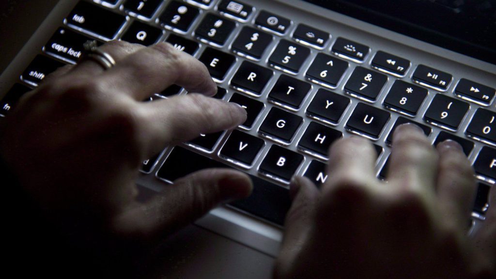 ‘We are all susceptible’: Nanaimo RCMP warn of rise in online scams