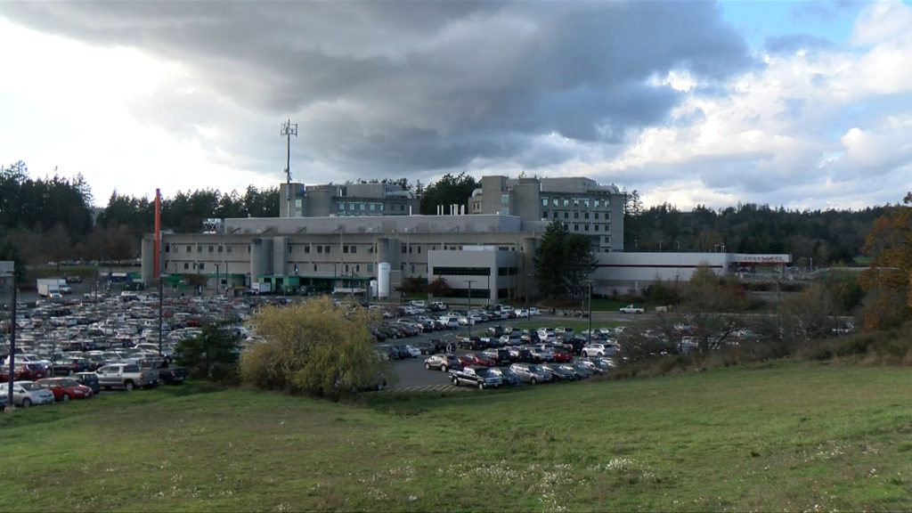 Nurses rally outside of Victoria General Hospital over staffing concerns