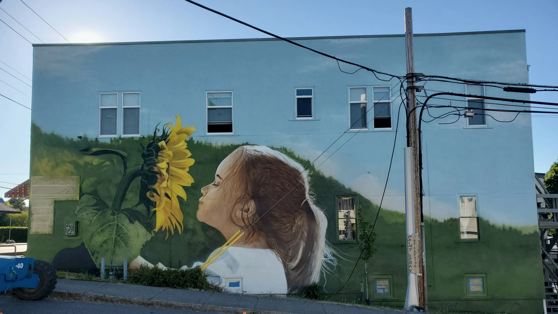 Renowned Mural Artist Archer Paints the First Large-Scale Mural