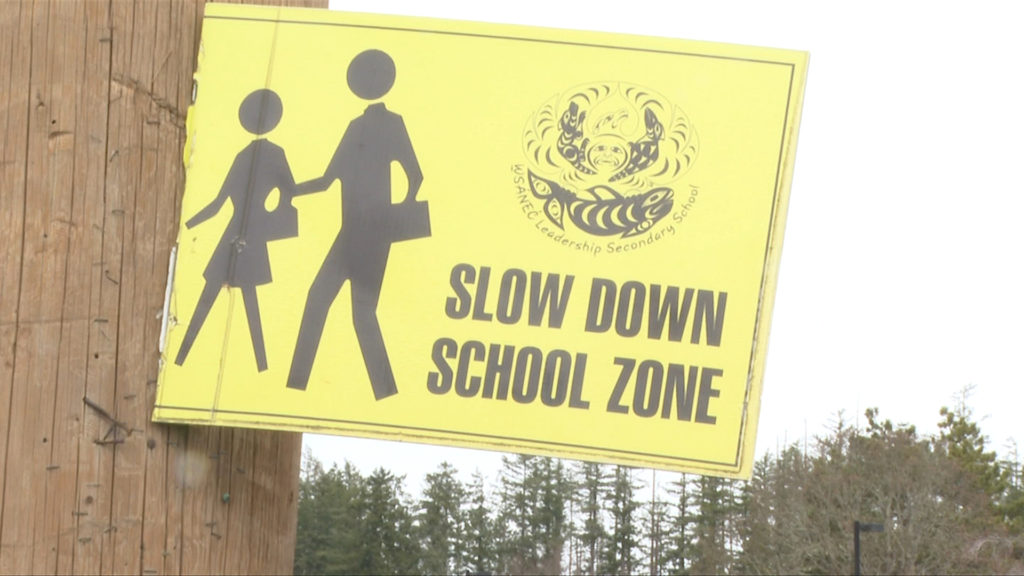 W̱SÁNEĆ School community emphasizes need for traffic safety