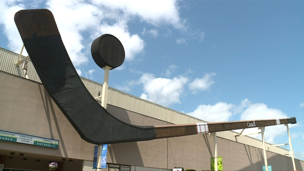 World's Largest Hockey Stick to be removed from North Cowichan, turned into collectibles