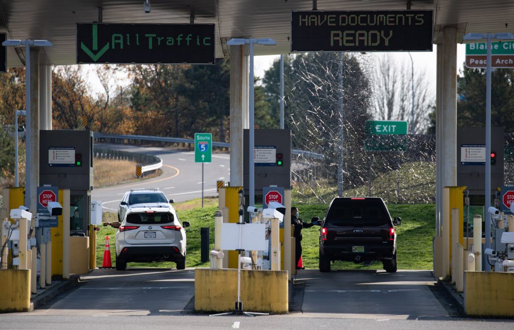 Man flees from U.S. police, crashes in B.C. after speeding across border