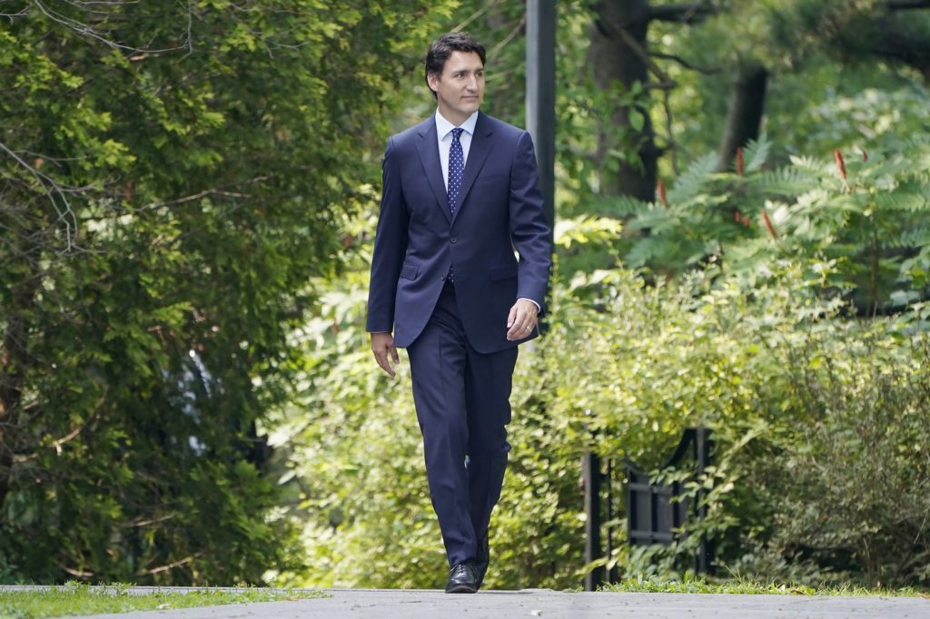 Trudeau names new cabinet, shifting focus to economy, housing ahead of next election